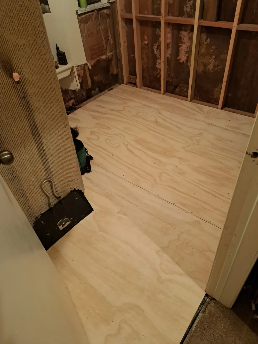 Bathroom Restoration B image